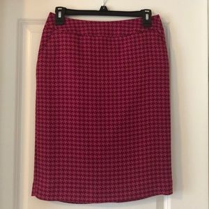Merona Magenta houndstooth pencil skirt